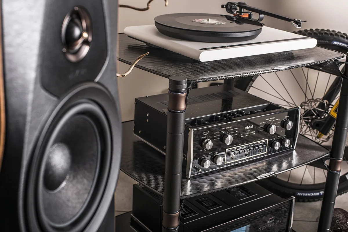 Rack Bassocontinuo con componenti Hi-End nello showroom House of Music Milano