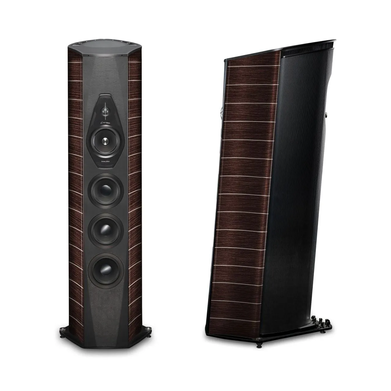 Dettaglio finitura in noce Sonus faber Amati Tradition